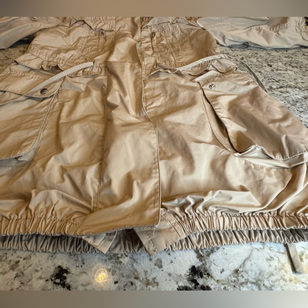 BEBE Water Resistant Utility‎ Jacket - Picture 9 of 11